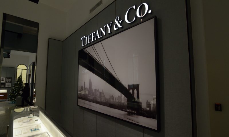 T Fondaco dei Tedeschi a Venezia: una Giornata tra Lusso, Bellezza ed Eccellenze del Territorio Tiffany e Co. www.mikiletsgoc.om