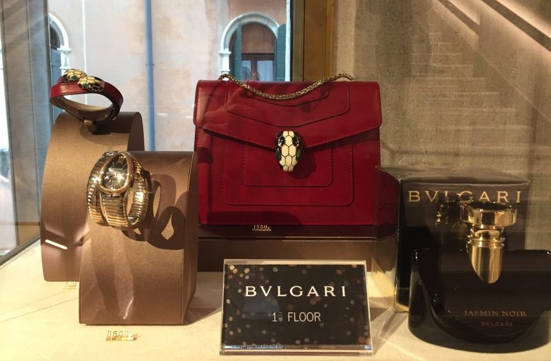 T Fondaco dei Tedeschi a Venezia: una Giornata tra Lusso, Bellezza ed Eccellenze del Territorio Bulgari Bags