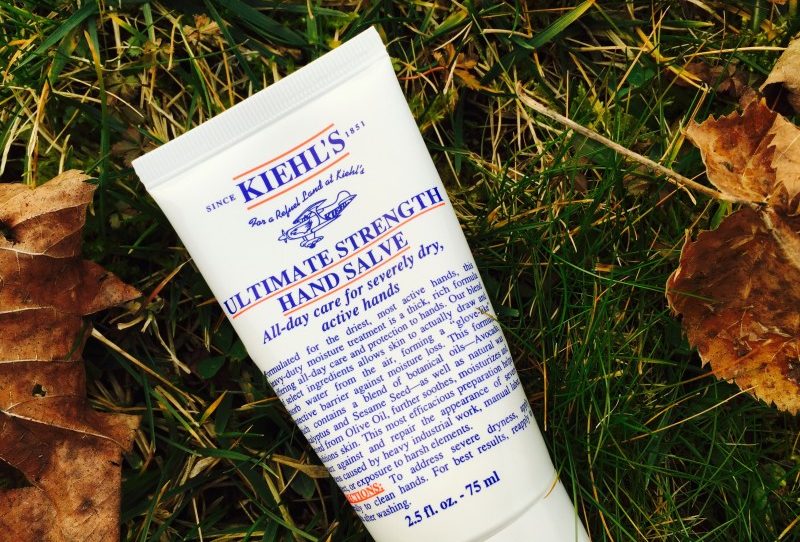 Recensione dei prodotti Kiehl's: dal giorno alla notte, per viso, corpo, mani Kiehl's Crema Mani Ultimate Strenght Hand Salve