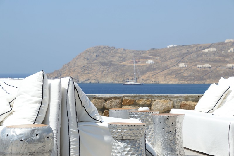 Le Mie Vacanze a Mykonos ! L'Isola del Vento nel Blu dell'Egeo