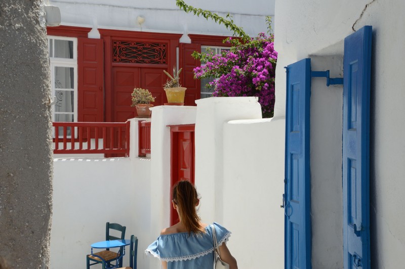 Le Mie Vacanze a Mykonos ! L'Isola del Vento nel Blu dell'Egeo