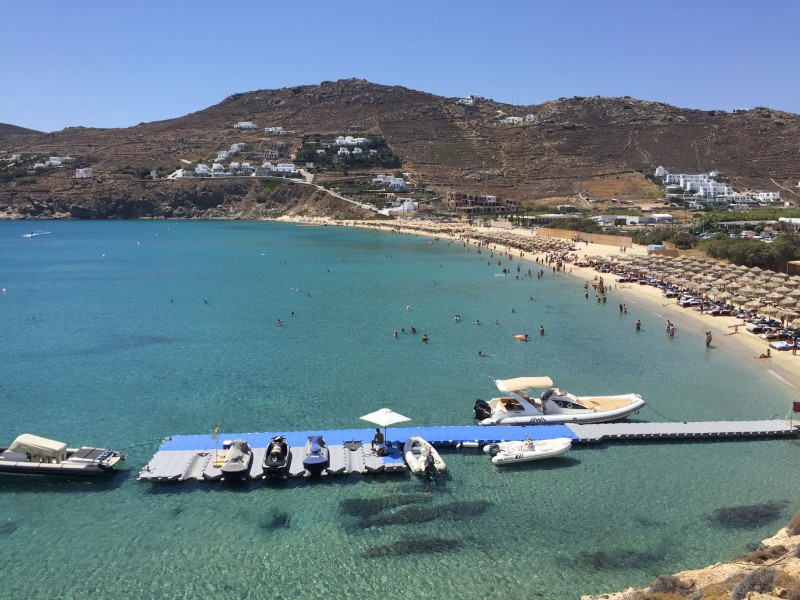 Le Mie Vacanze a Mykonos ! L'Isola del Vento nel Blu dell'Egeo