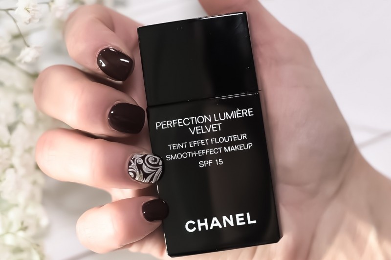 Il Miglior Fondotinta Chanel per Pelle Mista: Perfection Lumière Velvet
