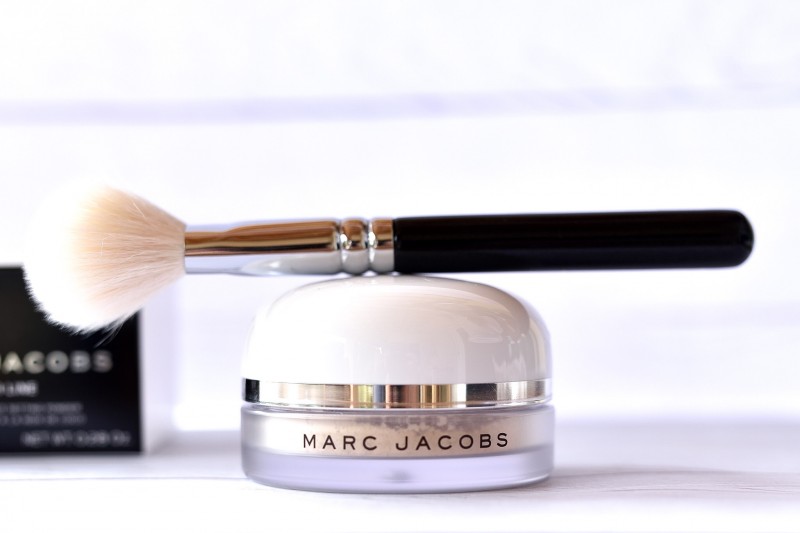 Cipria Marc Jacobs Finish Line alla Noce di Cocco