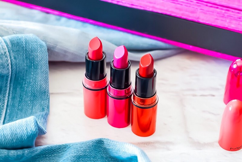 I Rossetti Mac Più Amati di Tutti i Tempi: Mac Shiny Pretty Things Lip Kit