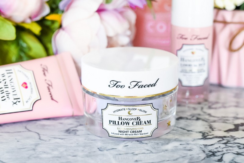 Coccole e idratazione con i nuovi prodotti skincare Too Faced Hangover